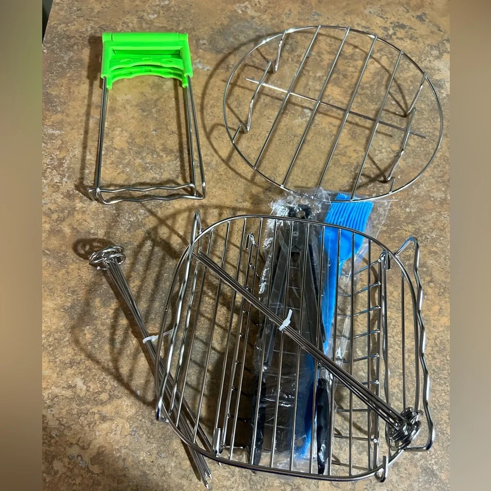 FDA Air Fryer Pan Accessories - Picture 3 of 4